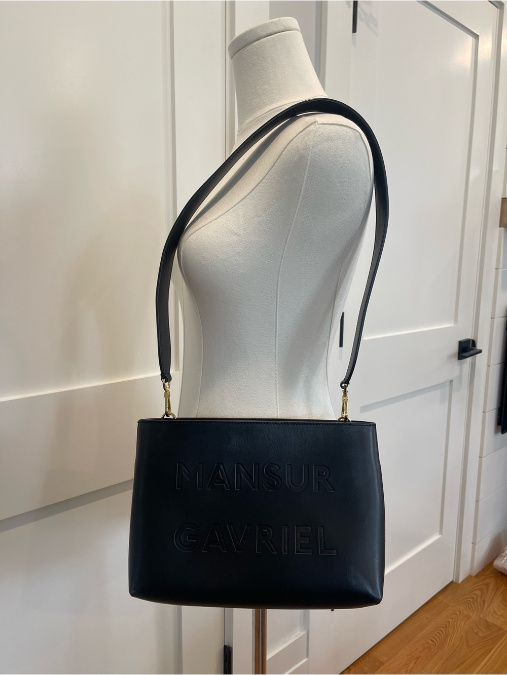 Mansur Gavriel Embossed Logo Black Leather Bag - Picture 3 of 4